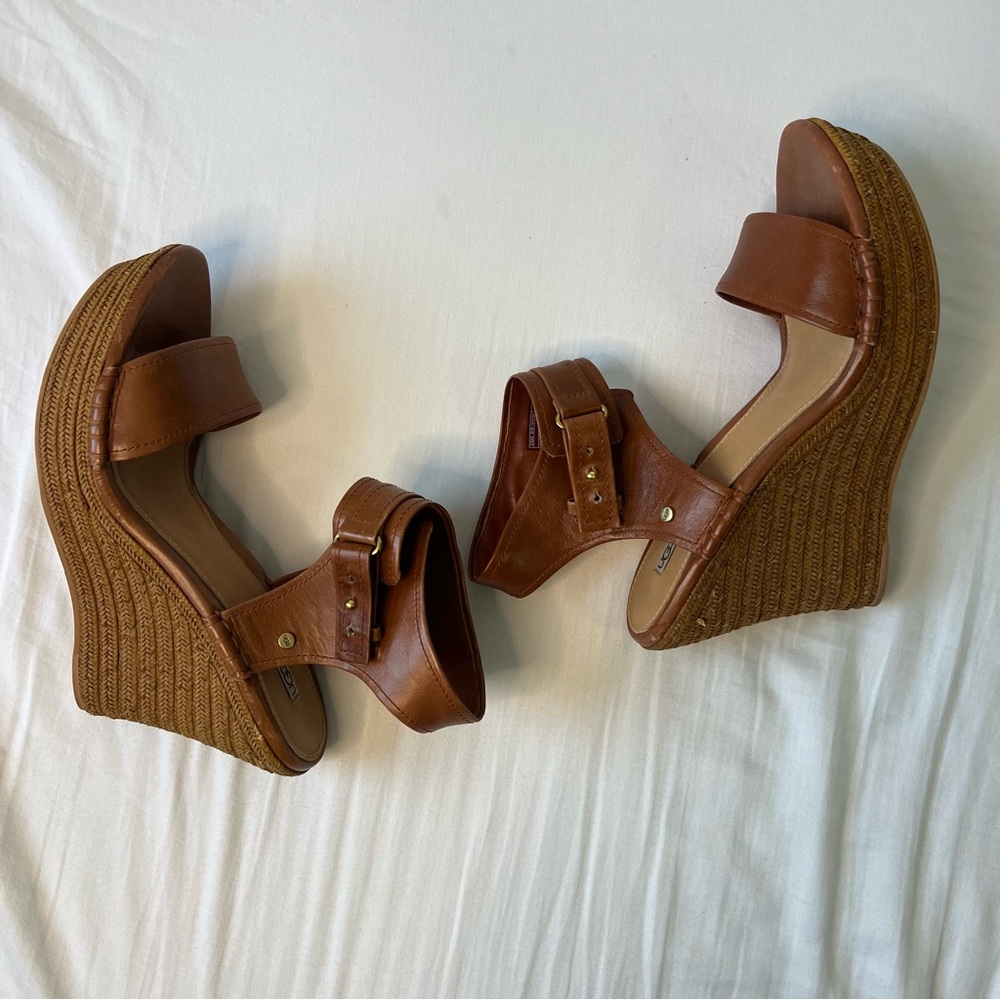 UGG size 9 Maryanne Tan Platform Leather Wedge Sandals - Picture 2 of 8